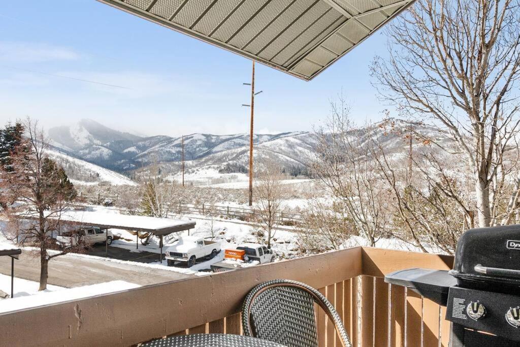 Cozy Top Floor Condo With Mountain Views Παρκ Σίτι Εξωτερικό φωτογραφία