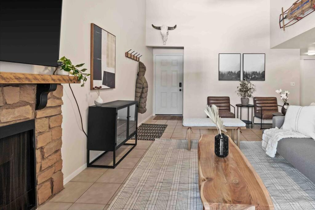 Cozy Top Floor Condo With Mountain Views Παρκ Σίτι Εξωτερικό φωτογραφία