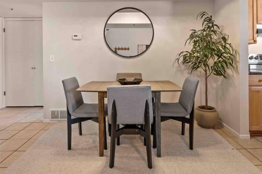 Cozy Top Floor Condo With Mountain Views Παρκ Σίτι Εξωτερικό φωτογραφία